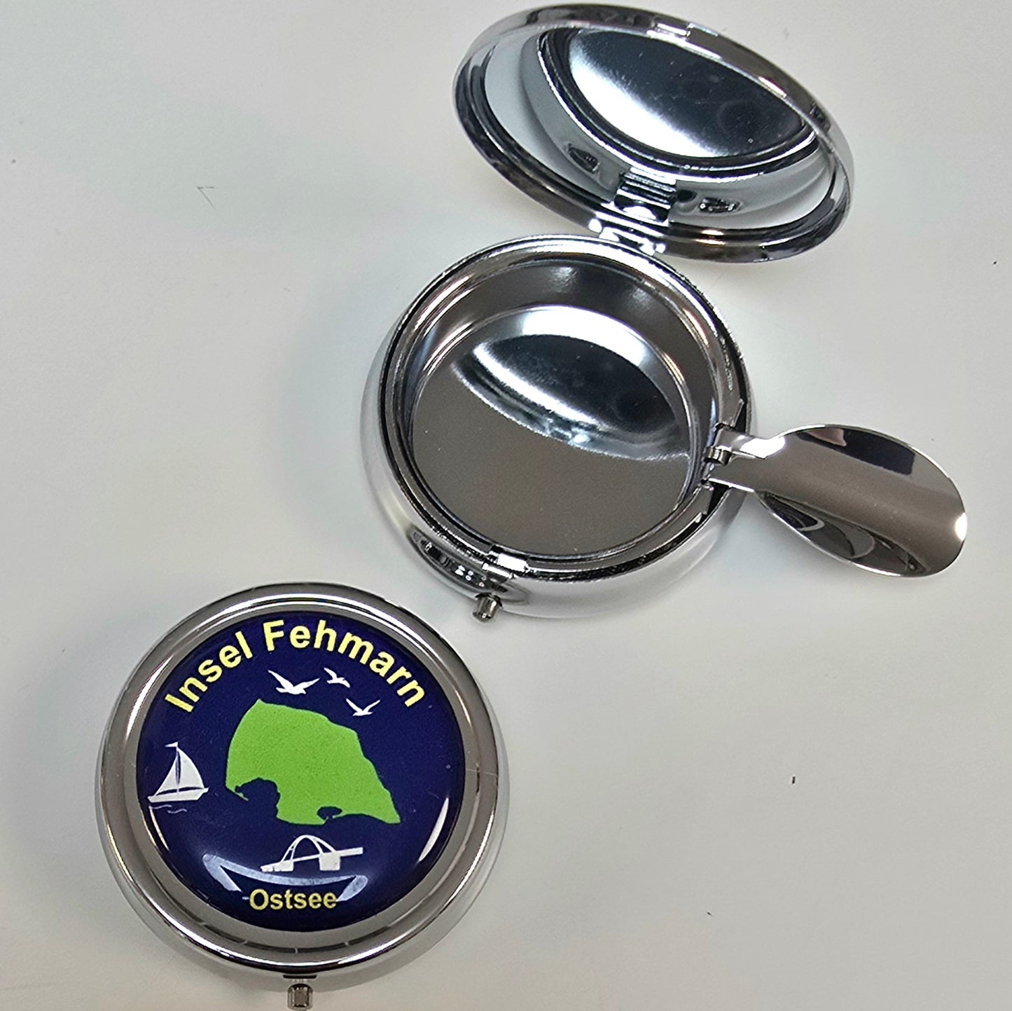 Taschen Aschenbecher Fehmarn Insel grün