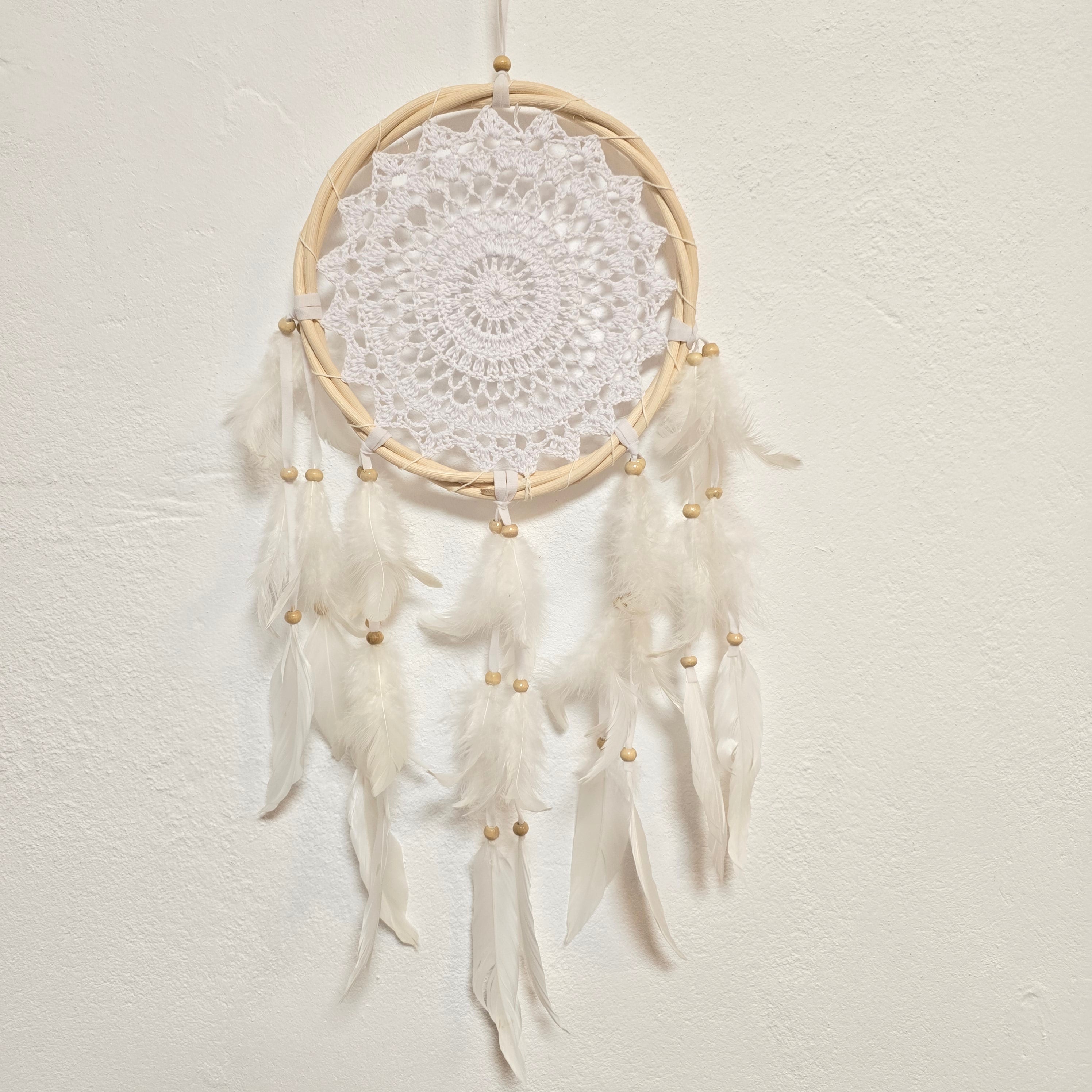 Traumfänger weiß gehäkelt