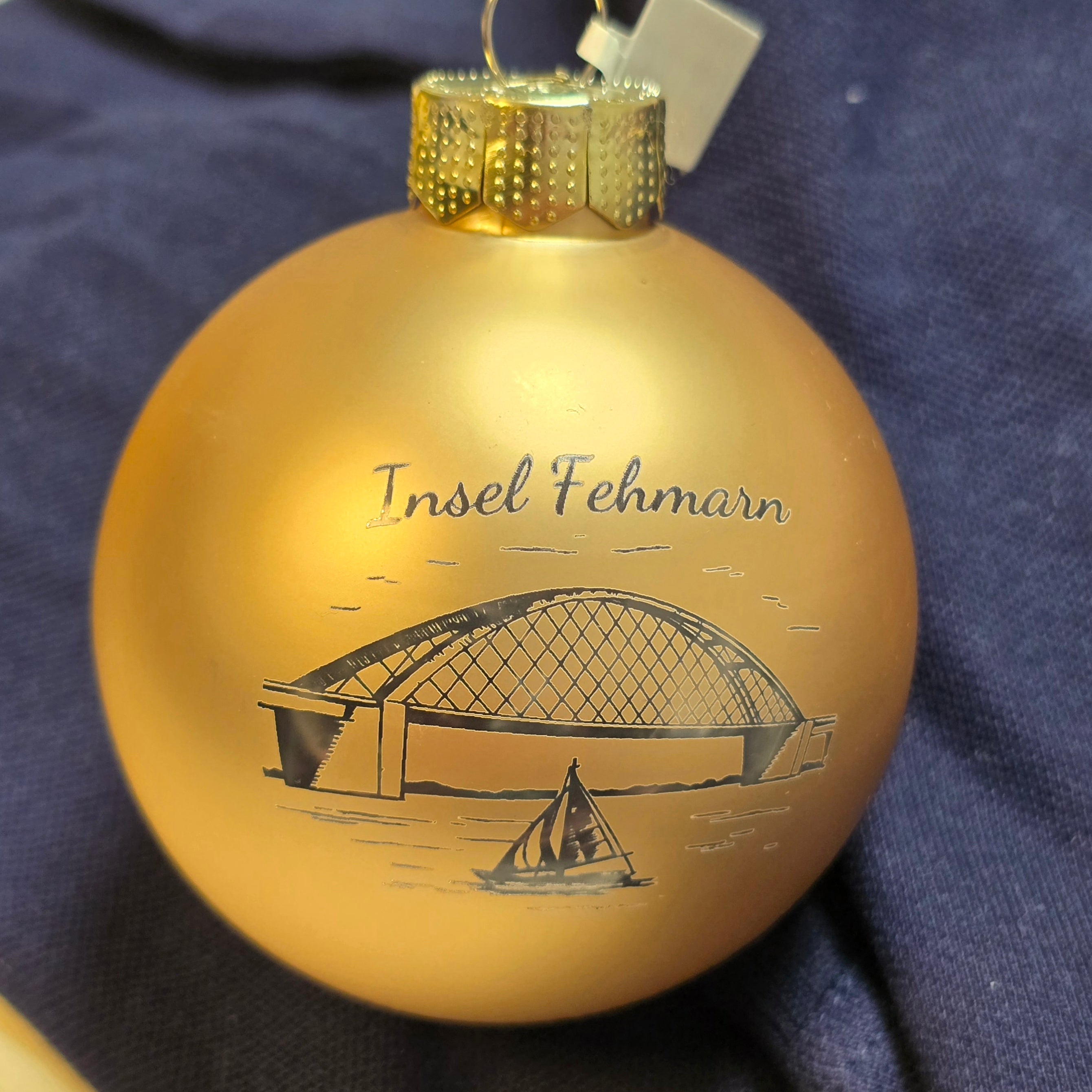 Weihnachtskugel | gold | Fehmarn Brücke I